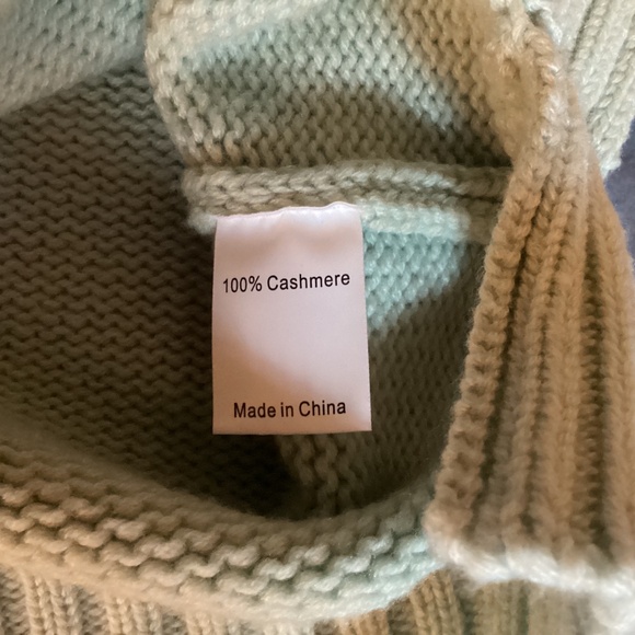 La Ligne Cashmere Sweater - Picture 4 of 10